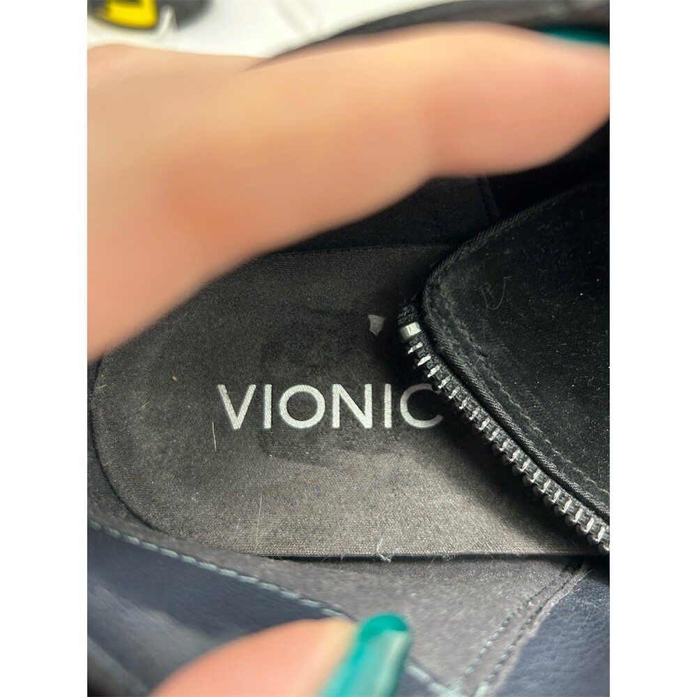 Vionic Serena Ankle Booties Black Side Zip Tassel Comfort Low Heel Size 8 Wide - Picture 10 of 11
